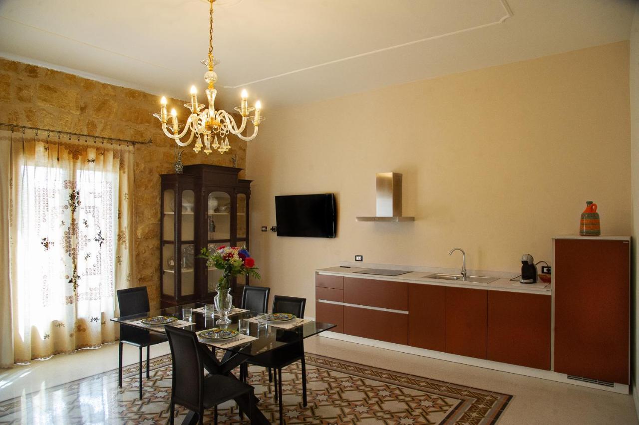Palazzo Zuppardo Luxury Holiday home *